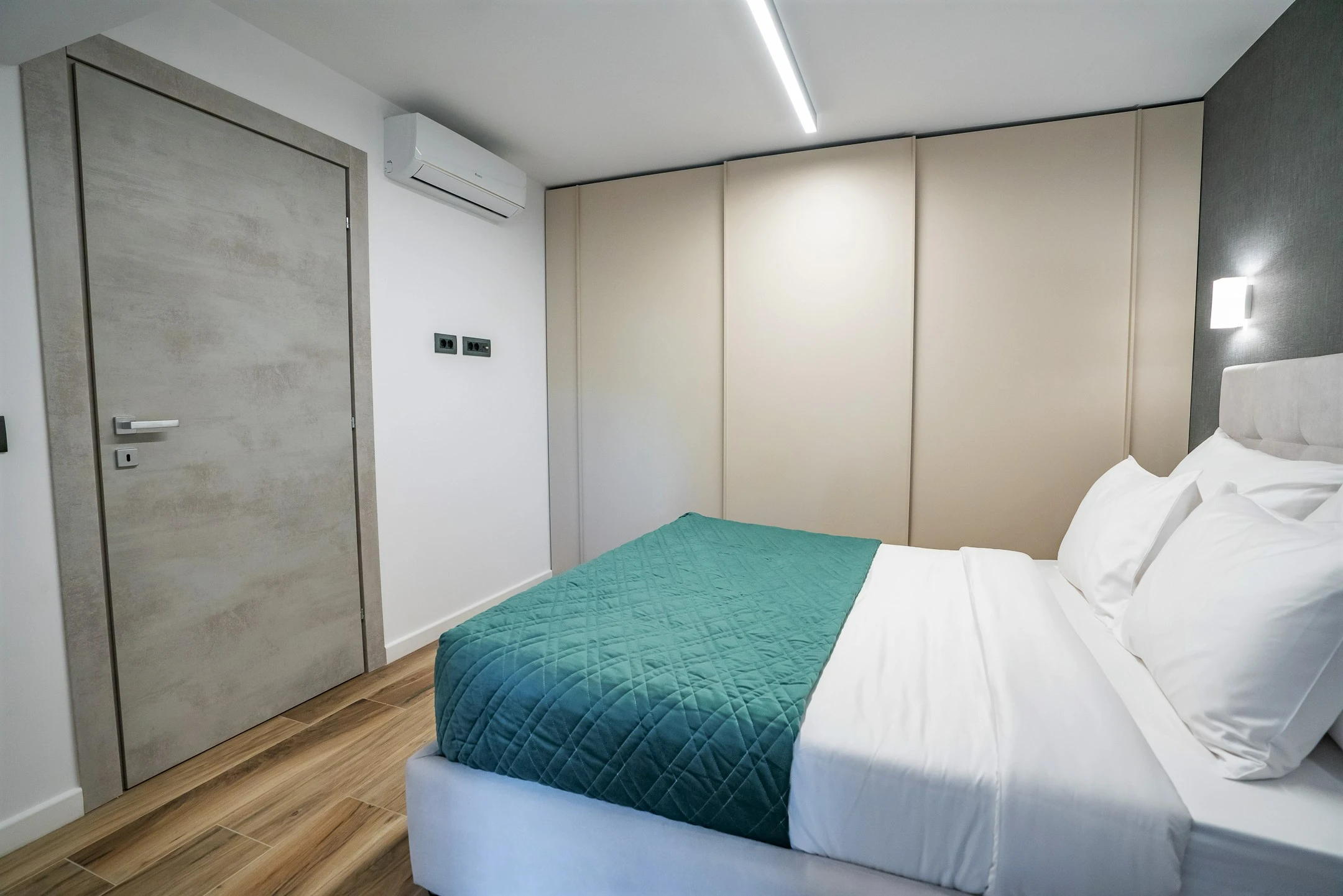 Dormitor 2 - 3 camere (2)